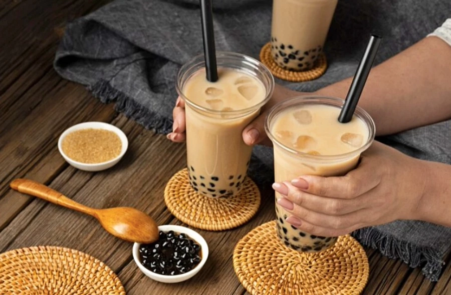 เชื่อหรือไม่! อาการ “เสพติดชานม” มีอยู่จริง แถมหนุ่มสาวมักกินเพื่อฮีลใจ