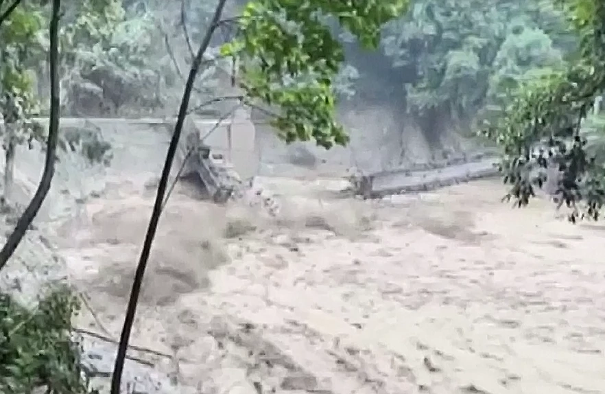 อินเดียเร่งหาผู้สูญหายกว่า 100 คน หลังน้ำท่วมฉับพลันในรัฐสิกขิม