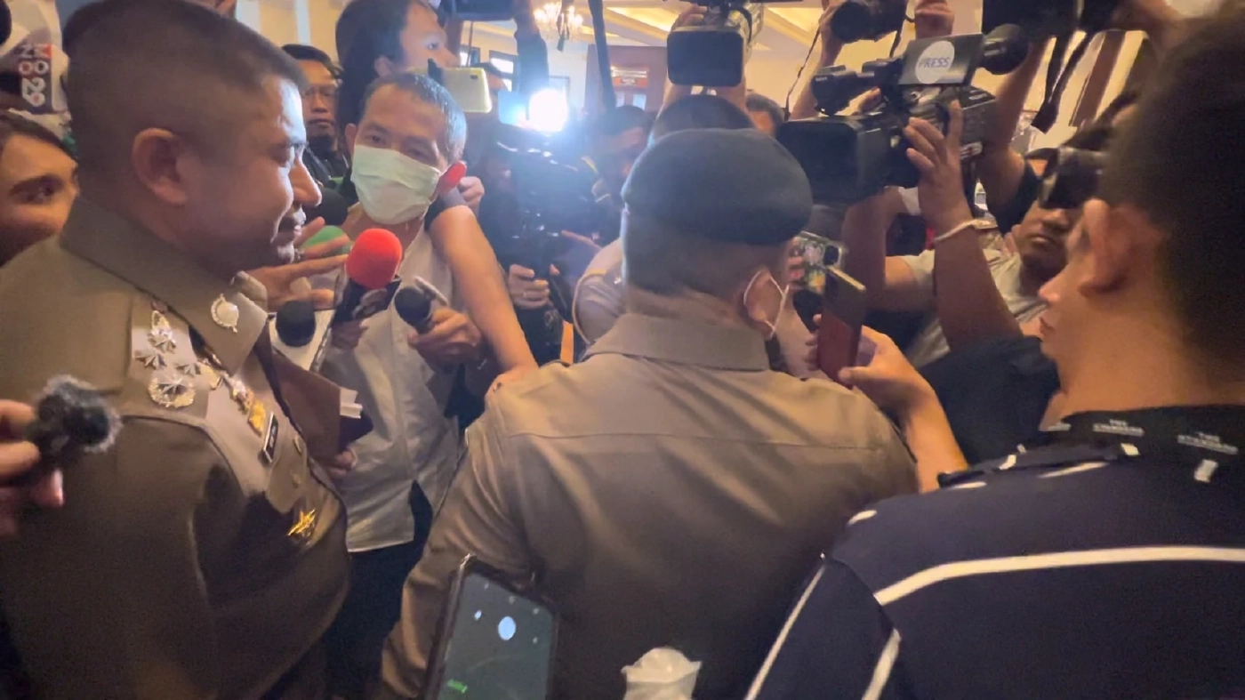 “บิ๊กโจ๊ก”แจง ทนายอนันต์ชัย ว่าความให้ลูกน้อง ปฏิเสธรู้เห็น Big Surprise