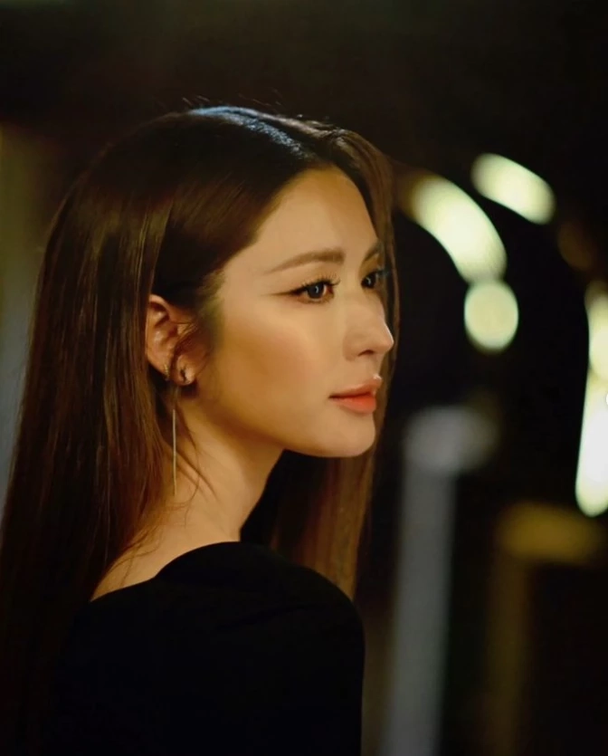 ร่วมส่งกำลังใจ 'แอฟ ทักษอร' กราบลาคุณพ่อครั้งสุดท้าย ก่อนฌาปนกิจวันนี้ 