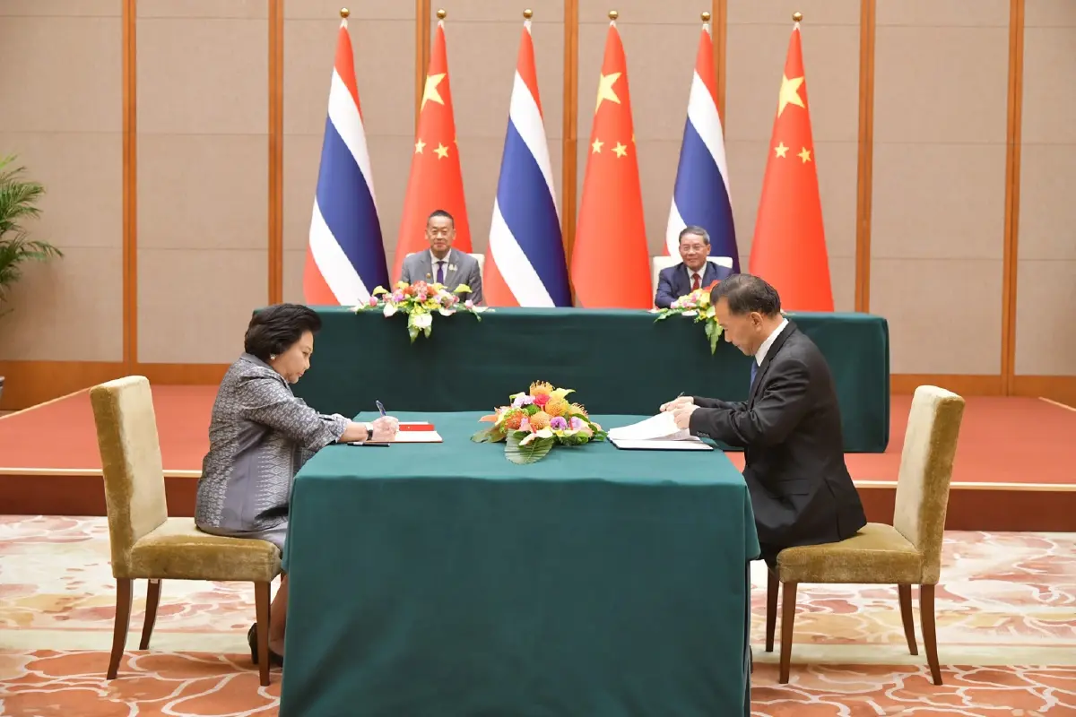 "พวงเพ็ชร" เซ็น MOU สื่อยักษ์ใหญ่จีน ยกระดับ-แลกข่าวสารทั้งสองประเทศ