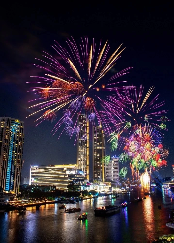 อัปเดตวันหยุดปีใหม่ 2567 หยุดยาววันไหนบ้าง หลังครม.เคาะขยับวันหยุดใหม่