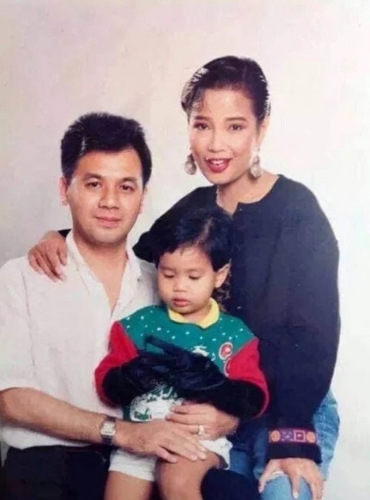 เพชร ภัควรรธน์ ลูกชาย พุ่มพวง ดวงจันทร์ ตอบชัด!มรดกแม่หายไปไหนหมด?