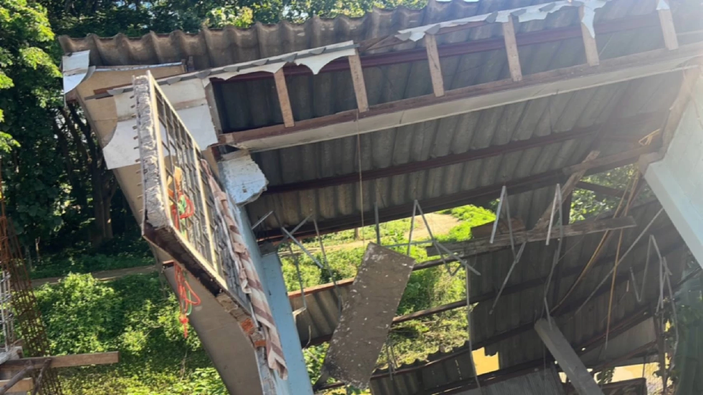 ชาวบ้านแพร่สุดเศร้า น้ำเซาะตลิ่งบ้านถล่มพังทั้งหลัง ภาครัฐเร่งช่วยเหลือ