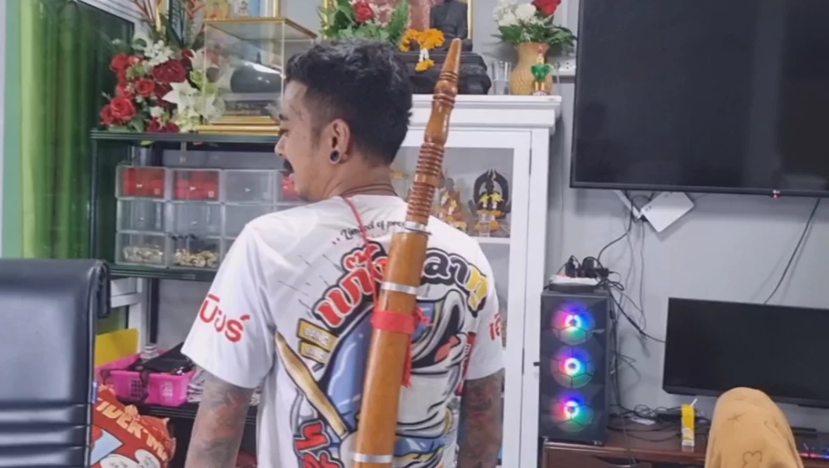 หนุ่มเจ้าของรีสอร์ทยกเลิกค่าหัว "กระสือ" 1 ล้านบาท