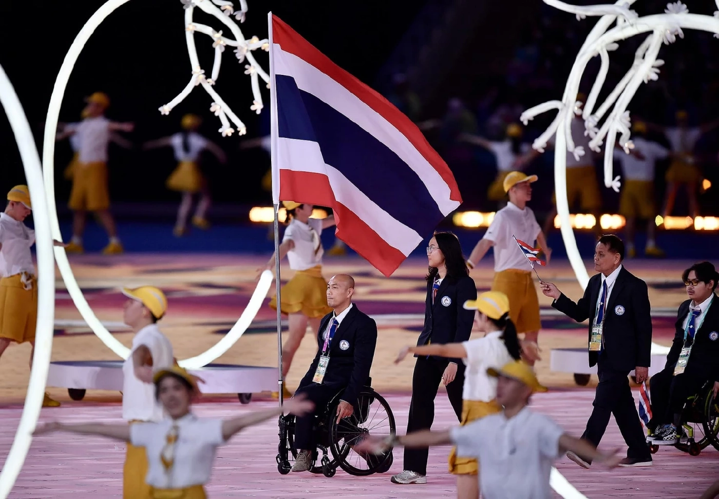 เปิดฉากแล้ว! เอเชียนพาราเกมส์ ครั้งที่ 4 "ปิ่น-ต้น" นำทัพนักกีฬาไทยสู่สนาม