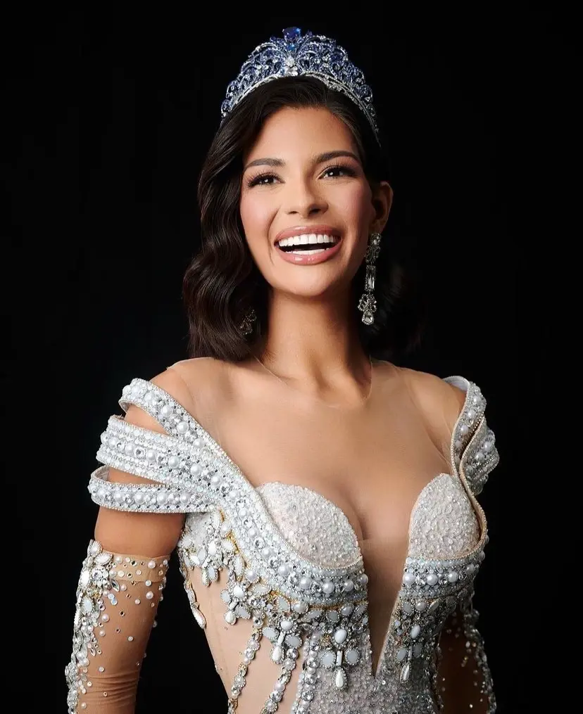 เปิดเรื่องราวชีวิตนักสู้ของสาวงามเจ้าของมงกุฎ "Miss Universe 2023"