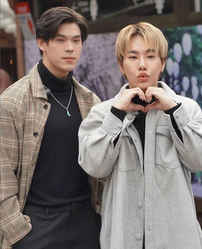 เปิดภาพล่าสุด ‘ดีเจบุ๊คโกะ’ ละมุนมากแม่ แฟนคลับเผยลุคใหม่จำแทบไม่ได้