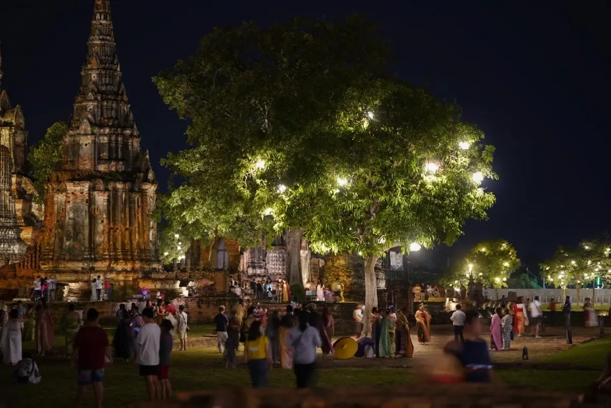 PEA ประดับไฟโบราณสถาน จังหวัดพระนครศรีอยุธยา กระตุ้นท่องเที่ยวยามค่ำคืน