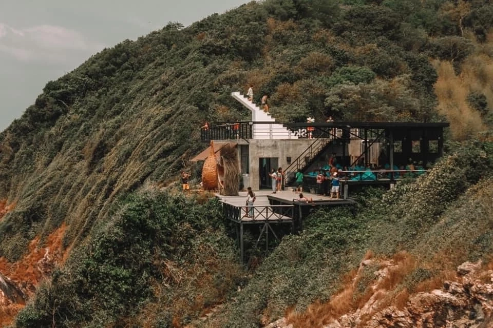 ภรรยาเก่า ควงแม่อดีตสามี แถลงโต้ปมฮุบ Sky View Cafe ชี้ ลูกมีสิทธิ์ตามกฎหมาย