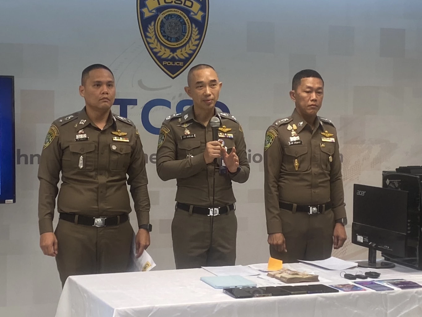 รวบแก๊งหลอกขายทุเรียนทิพย์ เงินหมุนเวียนหลักล้าน