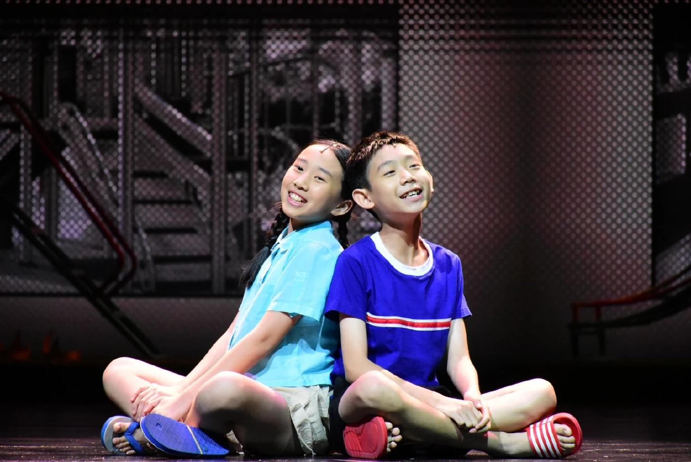 ไปดูมาแล้ว แฟนฉัน เดอะมิวสิคัล ละครเวทีดีต่อใจ