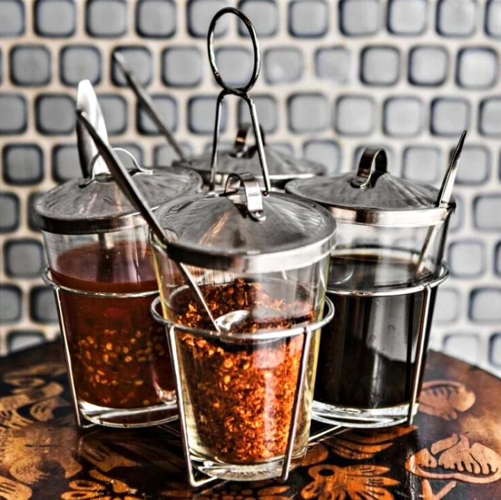 ยิ่งปรุงยิ่งเสี่ยง! เจาะลึกข้อดี-ข้อเสียของ 4 รสชาติที่เราปรุงเพิ่มในชาม