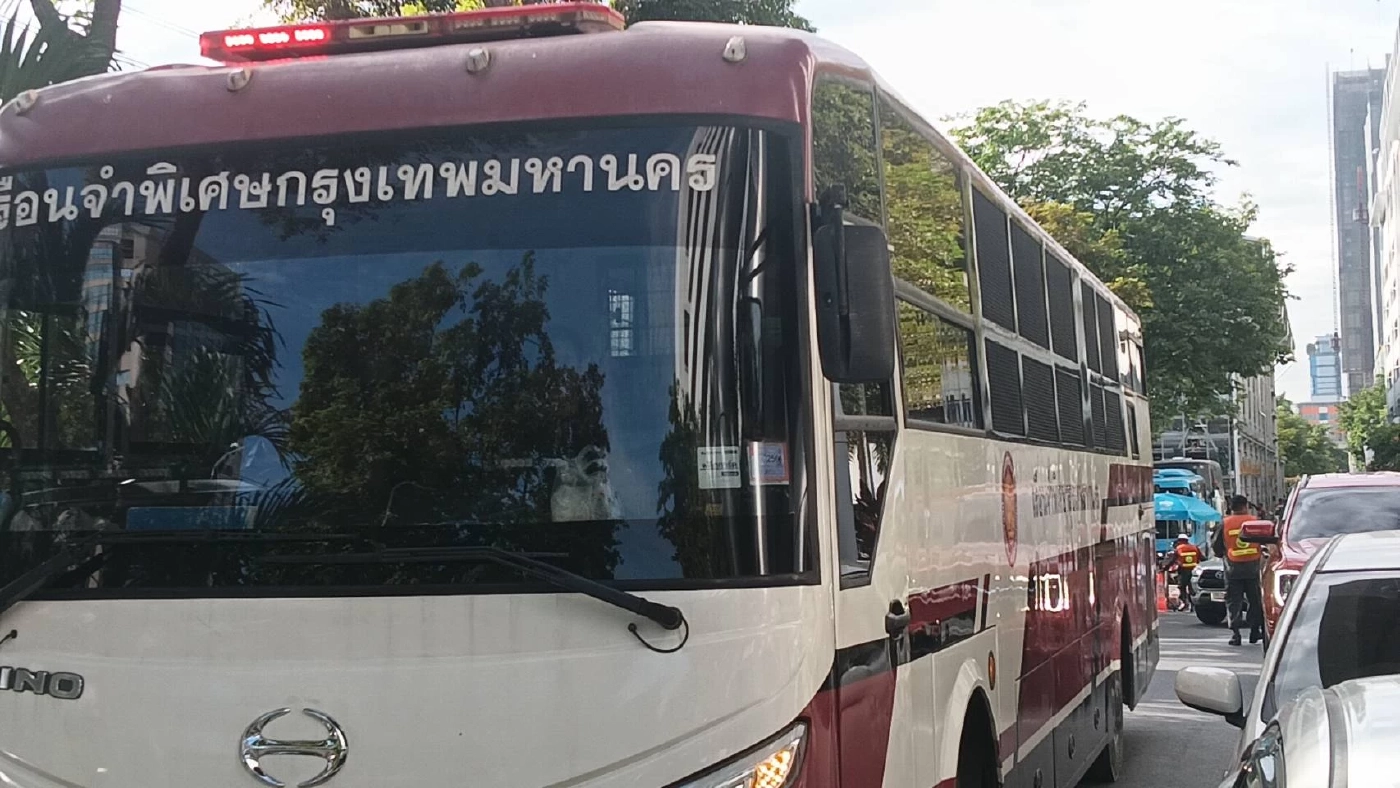 ด่วน! ศาลอนุญาตปล่อยชั่วคราว "ใบเตย สุธีวัน" ตีราคาประกัน 5 ล้าน