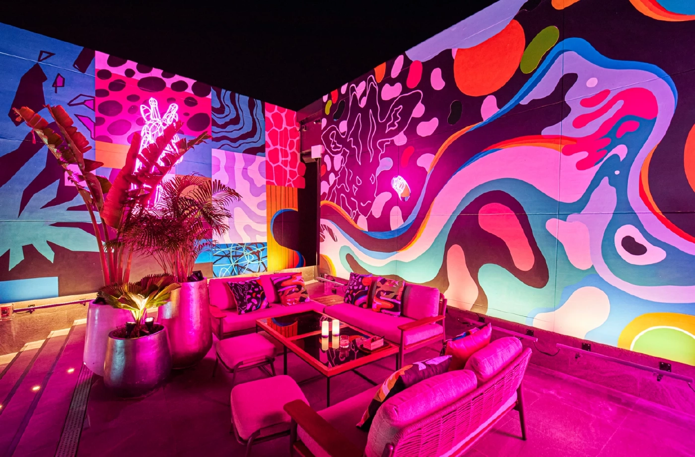 ชวนมา ไดรฟ์กอล์ฟ เล่นเกม แฮงค์เอ้าท์ อิ่มอร่อย ฉลองเทศกาลปีใหม่แบบเก๋ๆ