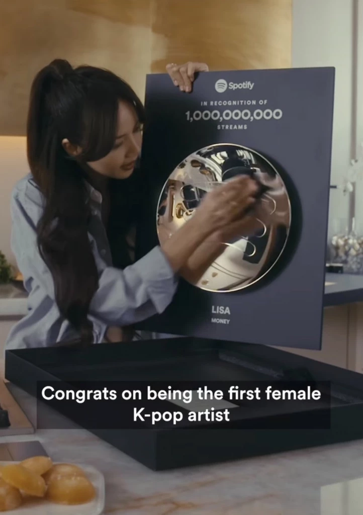 จุดพลุ "ลิซ่า" ได้โล่พันล้าน Spotify โชว์สกิลทำอาหารไทยดันให้เป็น Soft Power