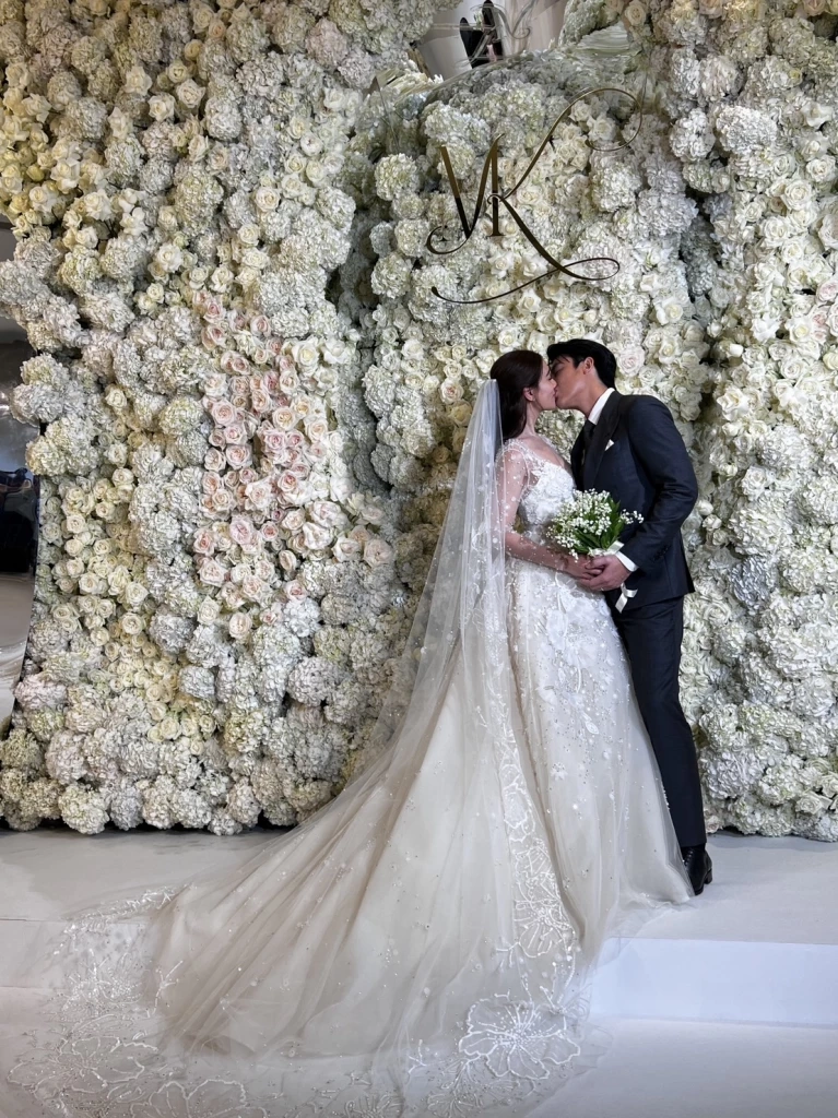 หมาก-คิม เปิดใจหลังใช้ชีวิตคู่ เผยเบื้องหลังการเตรียมงานวิวาห์สุดอลัง