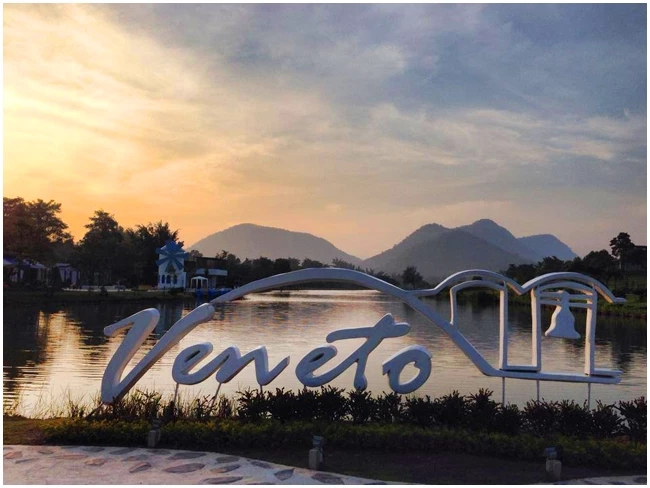 จูงมือกันเที่ยวรับลมหนาวเคล้าเสียงเพลง Season of Love Song  @เวเนโต้ สวนผึ้ง