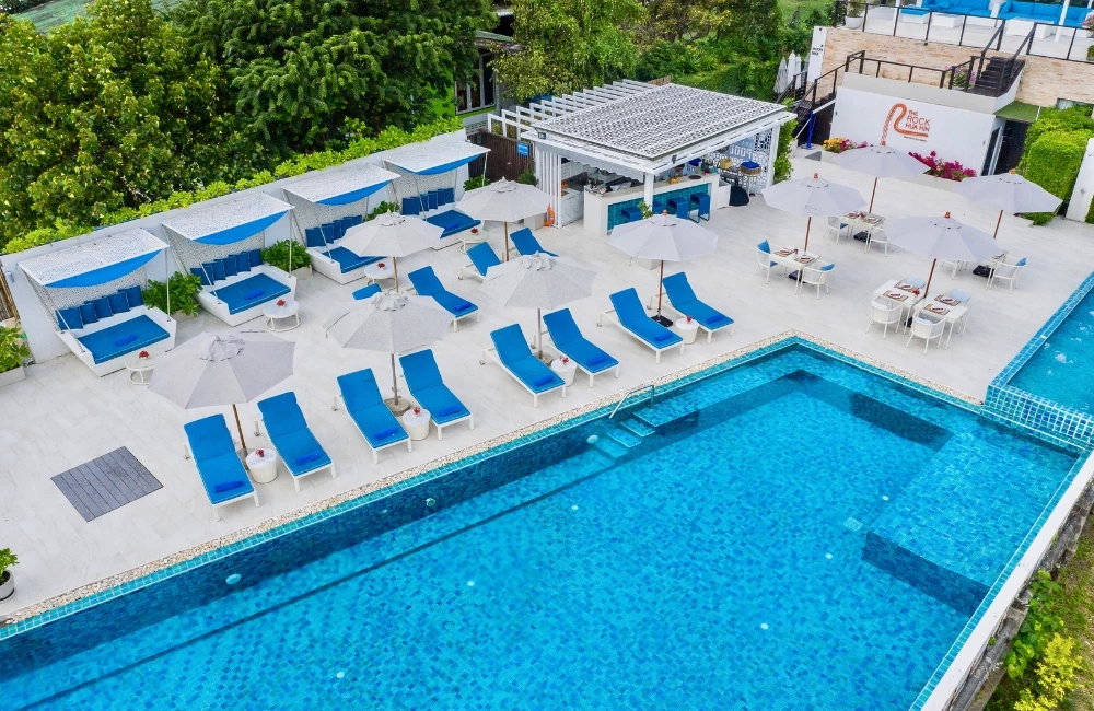 รีวิวโรงแรมหัวหินติดทะเล 10 ที่พักหรูระดับ Luxury อัปเดต 2023 - 2024