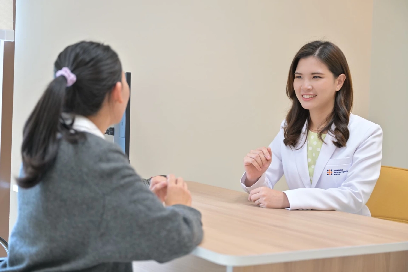 จิตแพทย์ชวนเช็กตัวเองว่ากำลัง "Burnout" หรือว่าเราแค่ขี้เกียจ?