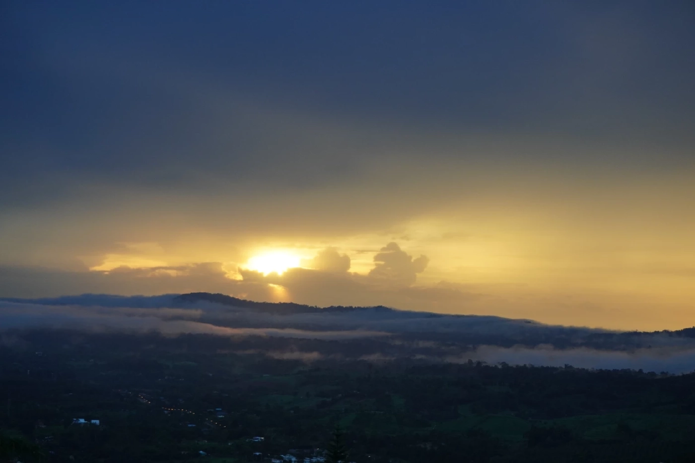 โอบกอดธรรมชาติที่ "เขาค้อ" ดินแดนทะเลหมอก 360 องศา