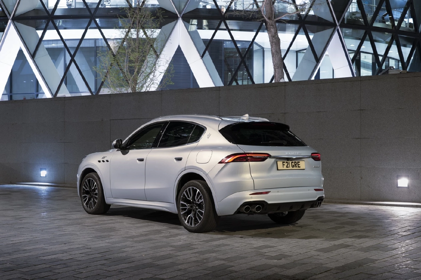 "มาเซราติ" ชวนสัมผัสประติมากรรมแห่งยนตรกรรมสุดหรู หลากรุ่นอิตาเลียนสไตล์