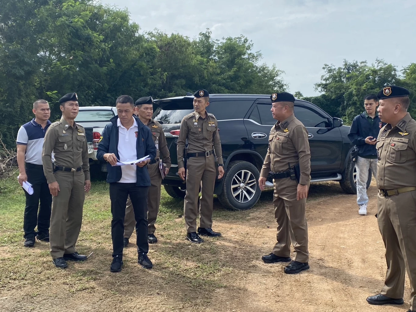 "บิ๊กอ้อ" ตามคดียิง สาโรจน์ บางเค็ม ขาใหญ่ลานวัว ถูกยิงดับ