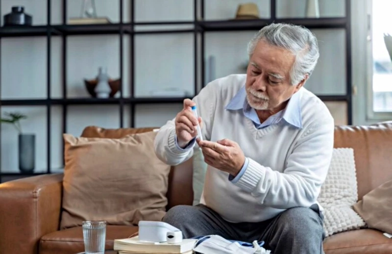 ‘8 ภาวะแทรกซ้อน’ อันตรายในอันตราย ที่ผู้ป่วย ‘โรคเบาหวาน’ ต้องระวัง!!