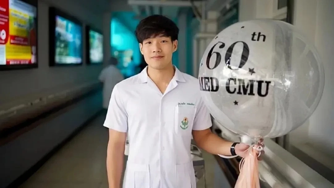 เผยภาพล่าสุด หมอกฤตไท เจ้าของเพจสู้ดิวะ หลังโพสต์แจ้ง ผมคงอยู่ได้อีกไม่นาน