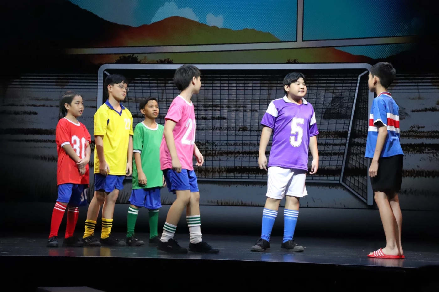 ไปดูมาแล้ว แฟนฉัน เดอะมิวสิคัล ละครเวทีดีต่อใจ