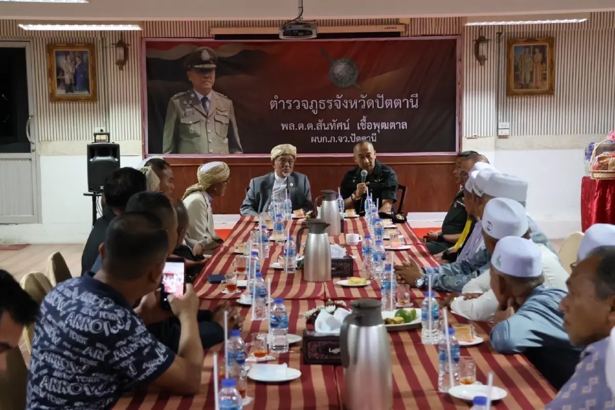 ผบ.ตร.ลงพื้นที่ ปัตตานี - ยะลา เพิ่มขวัญตำรวจชายแดนใต้