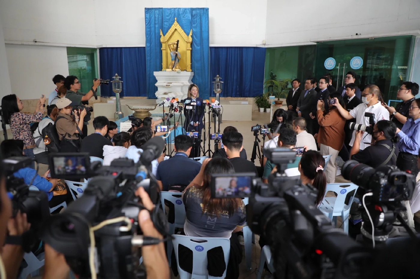 เปิดใจ"มาดามเดียร์" ลงชิงหัวหน้าปชป. คนที่ 9 ยึด 3 ข้อ ฟื้นศรัทธาเชื่อมั่น