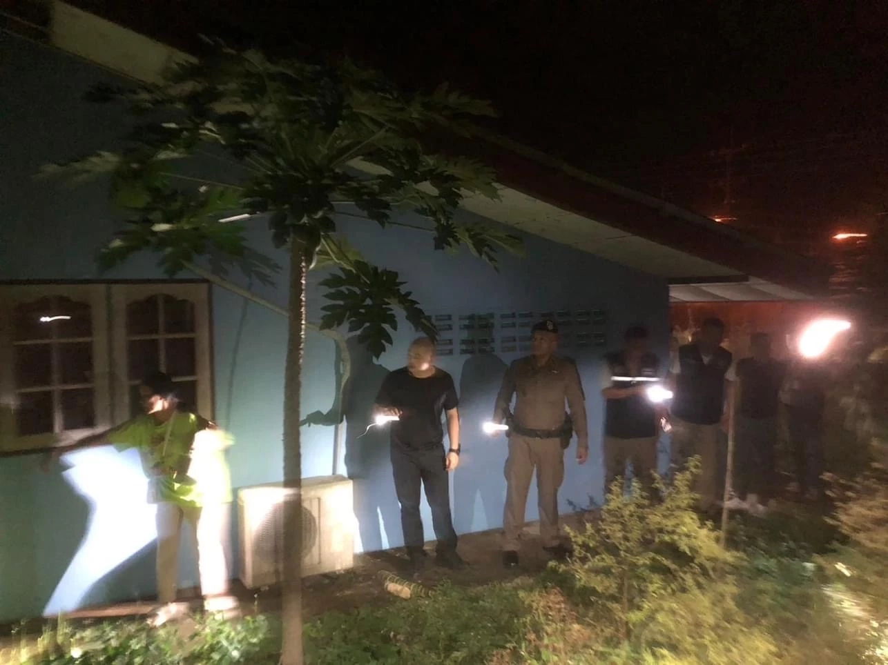 วุ่นทั้งโรงพัก สาวโกหกถูกโจรชิงทอง เพราะติดพนันออนไลน์