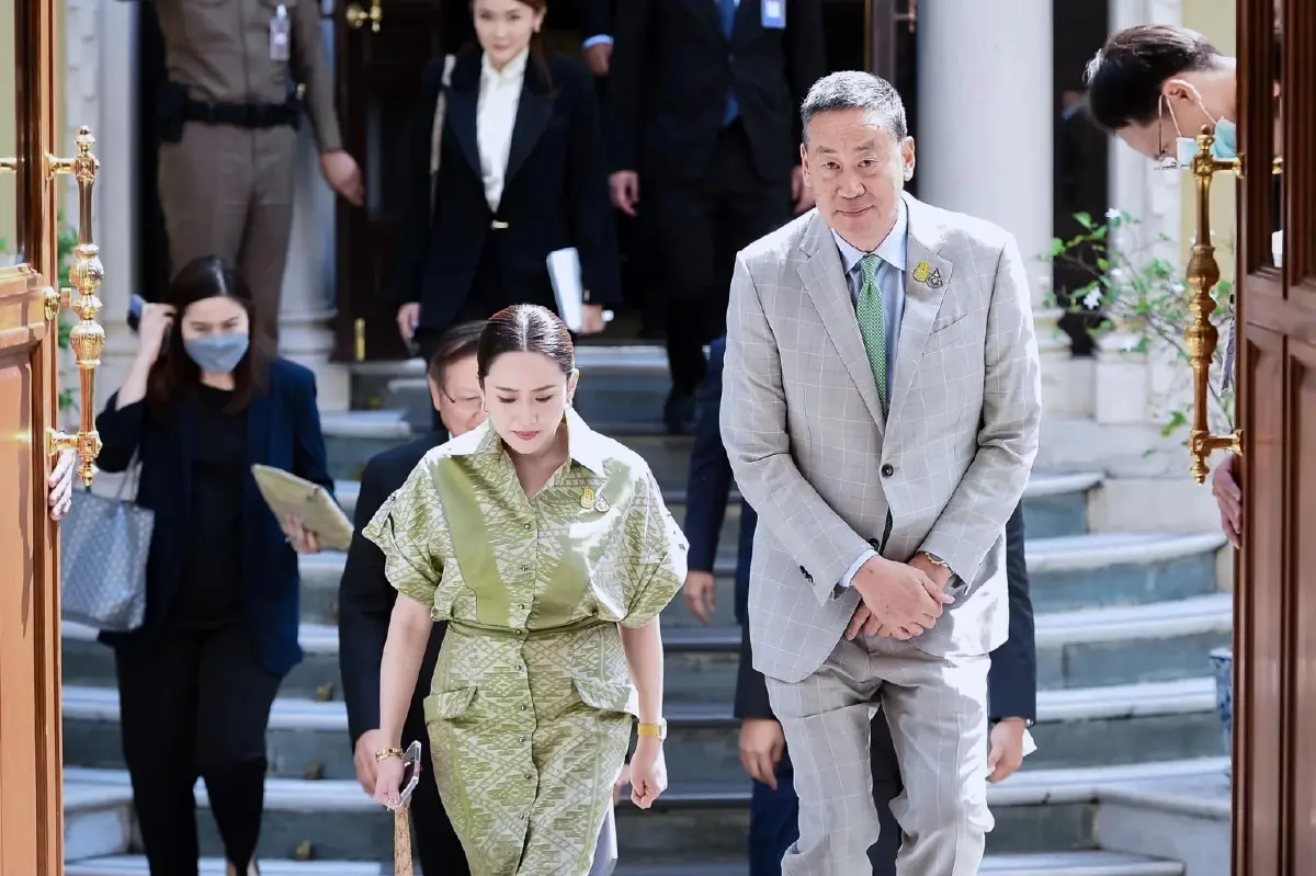 ประชุมก่อนดินเนอร์หัวหน้าพรรคร่วมรัฐบาล