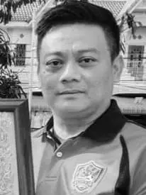 นายคมสัน สุรณัฐกุล หรือ "ปลัดกล้า"