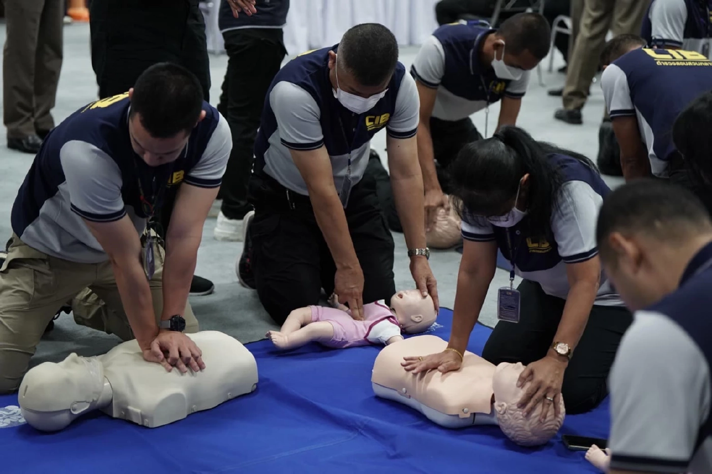 ภารกิจเร่งด่วน "รพ.ตำรวจ" ยกทีมแพทย์ ตรวจร่างกายตำรวจและครอบครัว