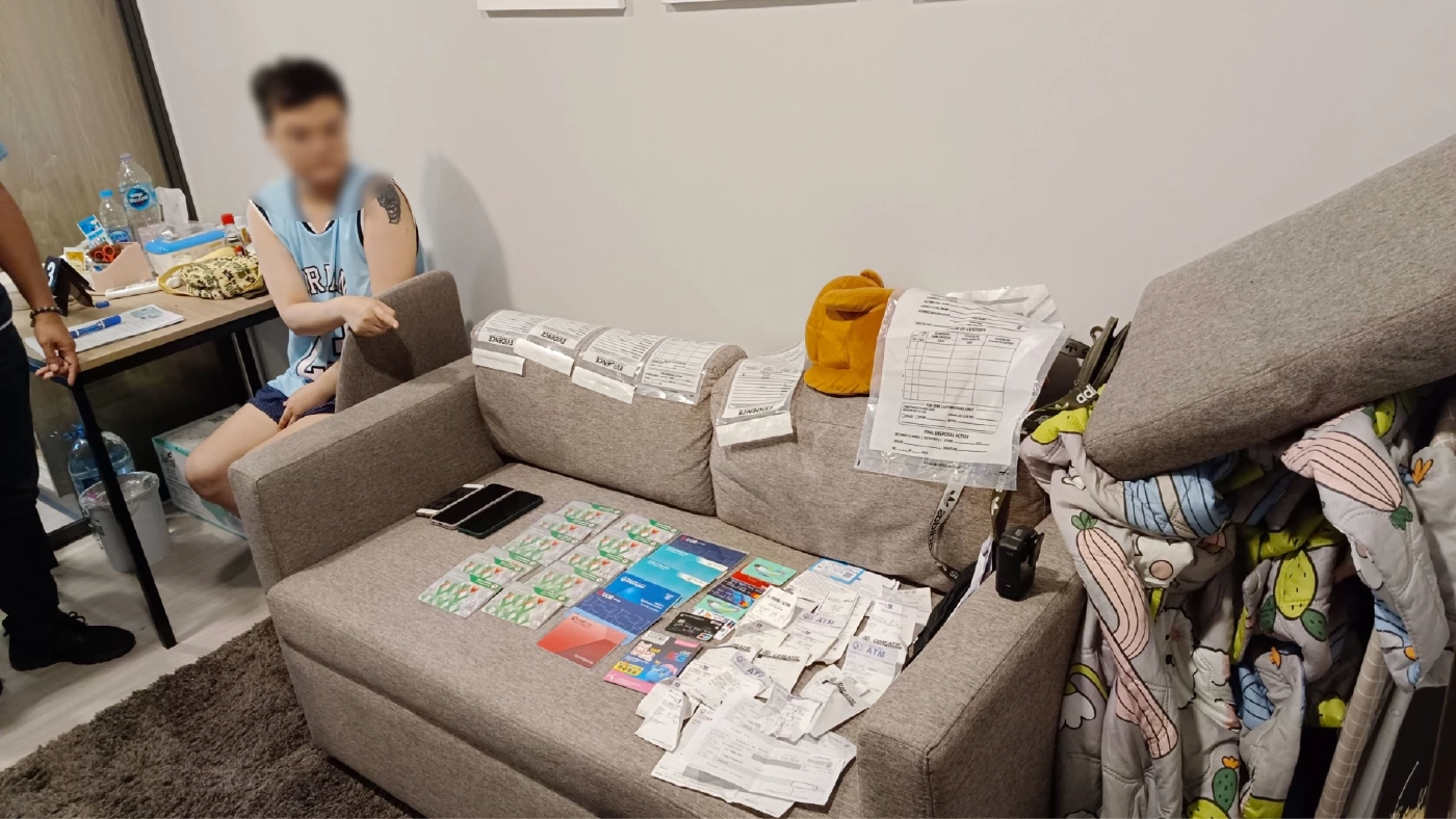 2 สาวสวมรอย "เลขาฯ หนุ่มกรรชัย" ตุ๋นเงินเหยื่อ หลอกพาออกโหนกระแส