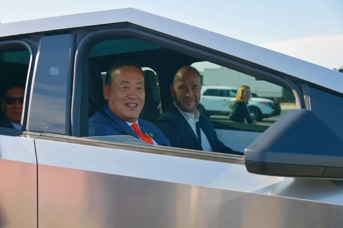 "เศรษฐา"เยือน Tesla ชวนลงทุนไทยก่อนร่วมทดสอบ Cyber Truck