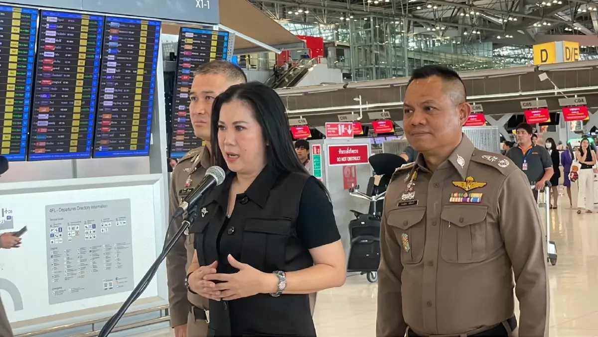 น.ส.ฐาปนีย์ เกียรติไพบูลย์ ผู้ว่าการท่องเที่ยวแห่งประเทศไทย (ททท.)