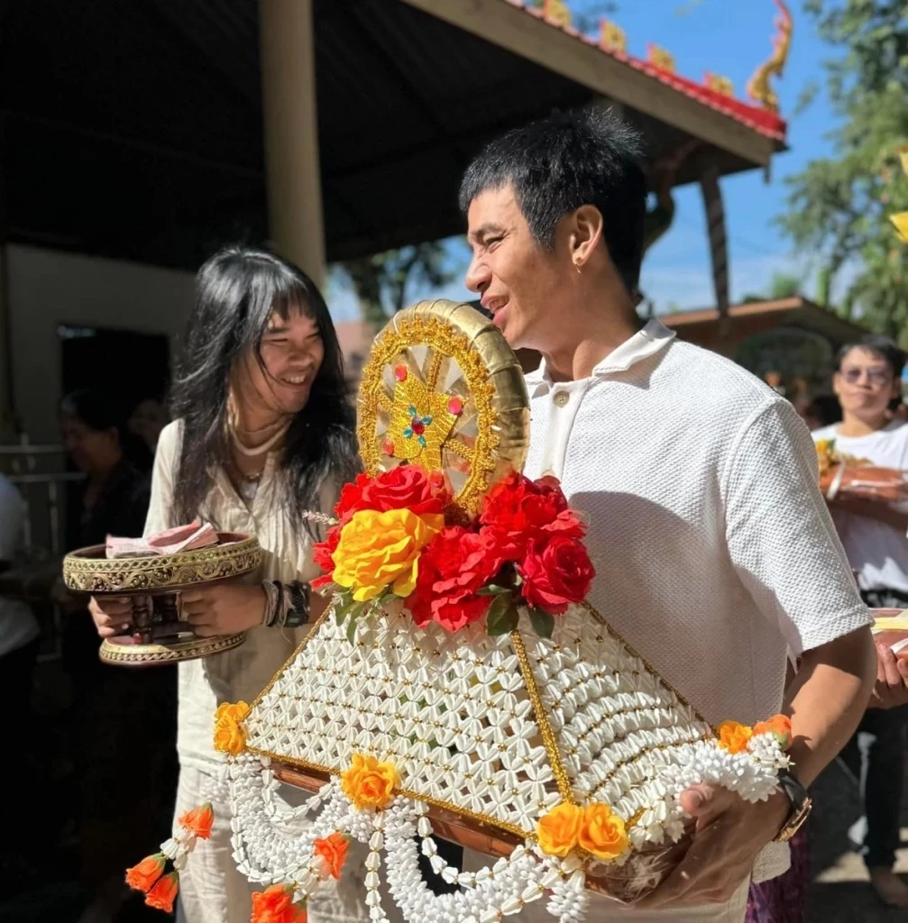 ส่องรถหรู ผู้กำกับดัง "ต้องเต ธิติ" โพสต์ เห็นราคาแล้วบอกเลยว่า หัวใจจะแซ่ด 