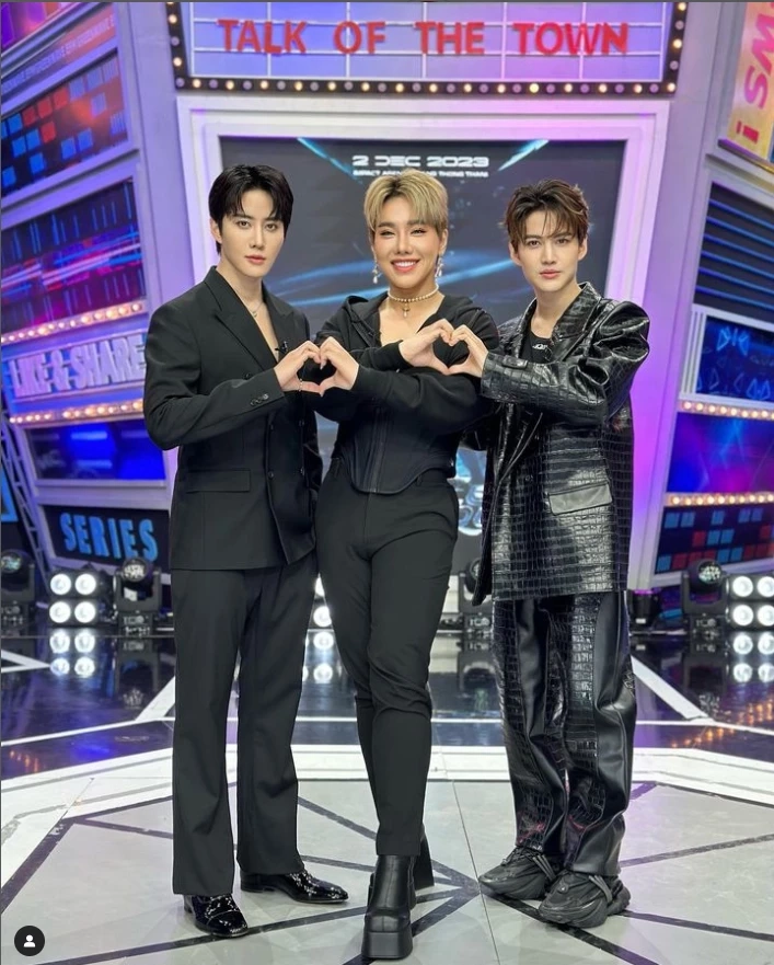 เปิดภาพล่าสุด ‘ดีเจบุ๊คโกะ’ ละมุนมากแม่ แฟนคลับเผยลุคใหม่จำแทบไม่ได้