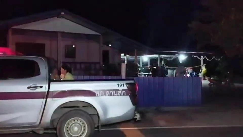 ส.อบต.ปืนโหด ยัวะลูกเลี้ยง พูดจา สาดเสีย-เทเสีย ชัก .38 กระหน่ำยิง ดับคาบ้าน