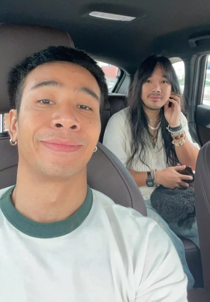 ส่องรถหรู ผู้กำกับดัง "ต้องเต ธิติ" โพสต์ เห็นราคาแล้วบอกเลยว่า หัวใจจะแซ่ด 