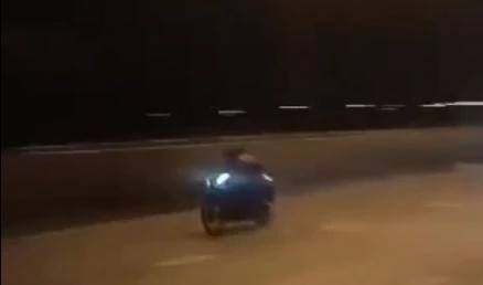 ตร.ปลอมเป็นเด็กแว้น แฝงตัวถ่ายคลิป จับ2แอดมินเพจ ชวนซิ่งป่วนเมือง