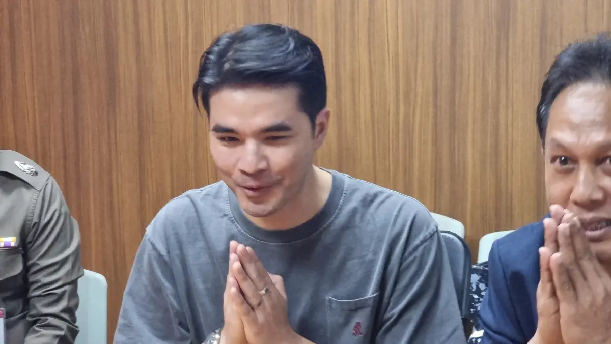 ตร.ยังไม่แจ้งข้อหา “ว่าน ธนกฤต” ขับรถชน 2 พนง. เก็บขยะ