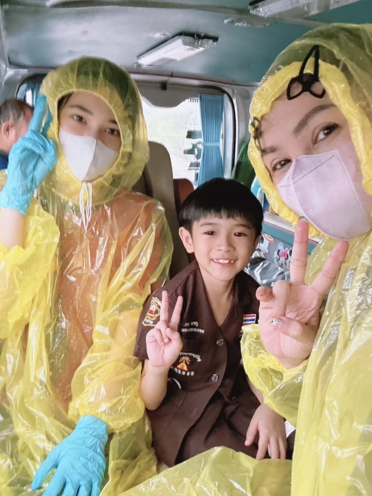 โซเชียลแห่ชื่นชม! น้องพอร์ช กู้ภัยฯวัยจิ๋ว ช่วยสังคม และคนเจ็บ จุดบางเลน