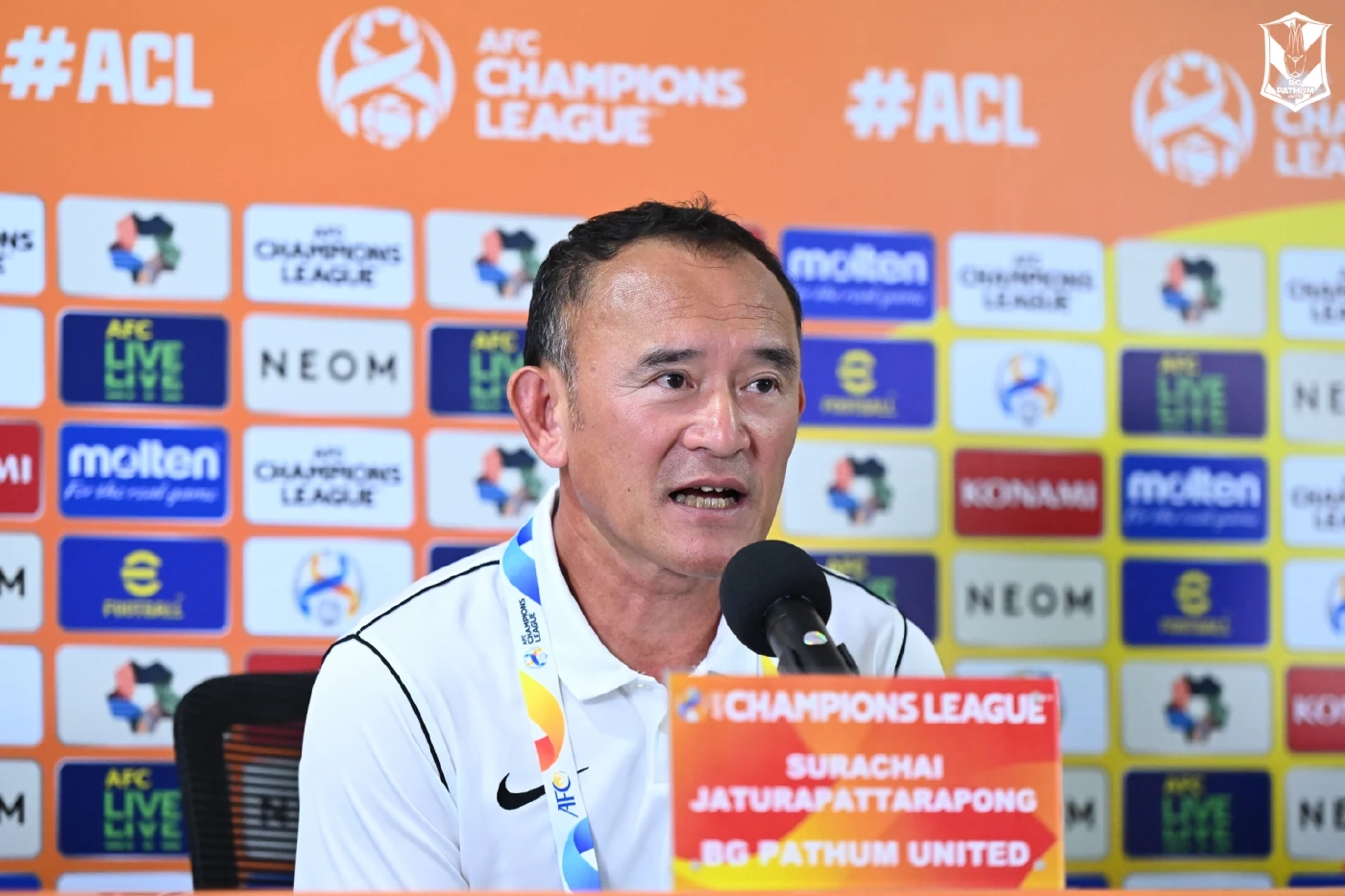 สุรชัย จตุรภัทรพงศ์