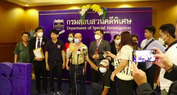 "หมูเถื่อน" เชื่อมโยงใครบ้าง? เกี่ยวเด้ง "อธิบดีดีเอสไอ" แค่ไหน? สรุปให้อ่าน ในโพสต์เดียว