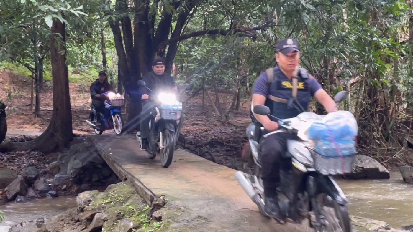 ฝนถล่มเทือกเขาบรรรทัด เกิดน้ำป่าทะลัก เพิ่มอุปสรรคในการล่าตัว "เสี่ยแป้ง"