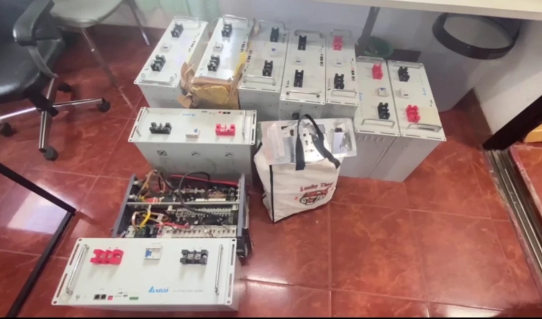 รวบหนุ่มแสบ ย่องขโมยแบตเตอรี่เสาโทรศัพท์ เสียหายครึ่งล้าน